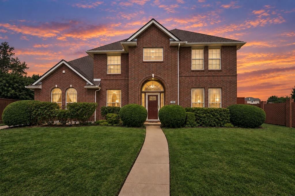 Property Photo:  1368 Winnipeg Drive  TX 75077 