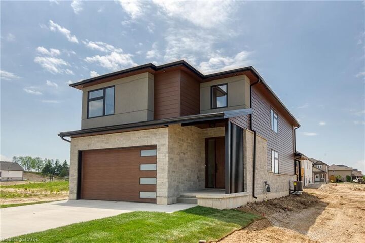 Property Photo:  92 Craddock Boulevard  ON N0A 1J0 
