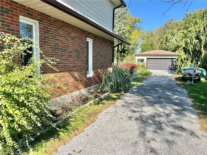 Property Photo: 11 Reserve Street ON N0E 1W0