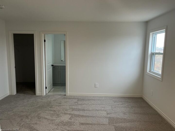 Property Photo: 3894 Auckland Avenue ON N6L 0J3