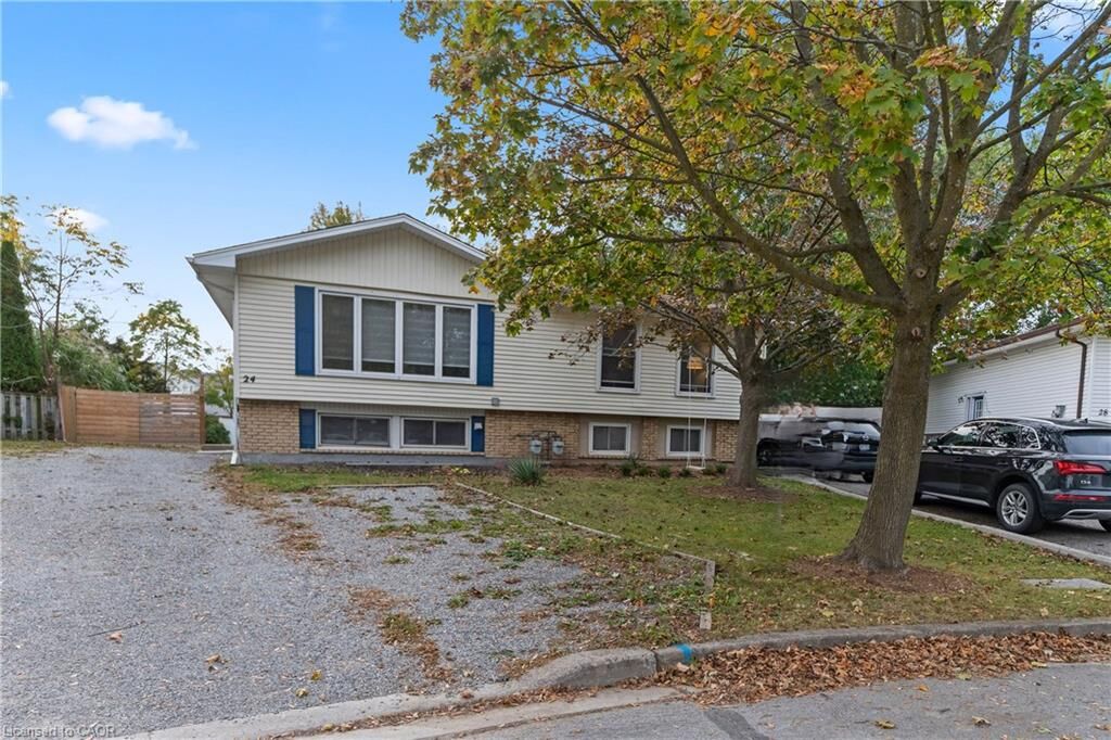 Property Photo:  24 Tara Crescent  ON L2V 4M1 