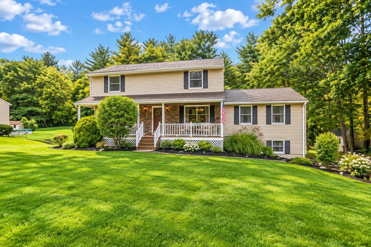 Property Photo:  168 Root Rd  MA 01085 