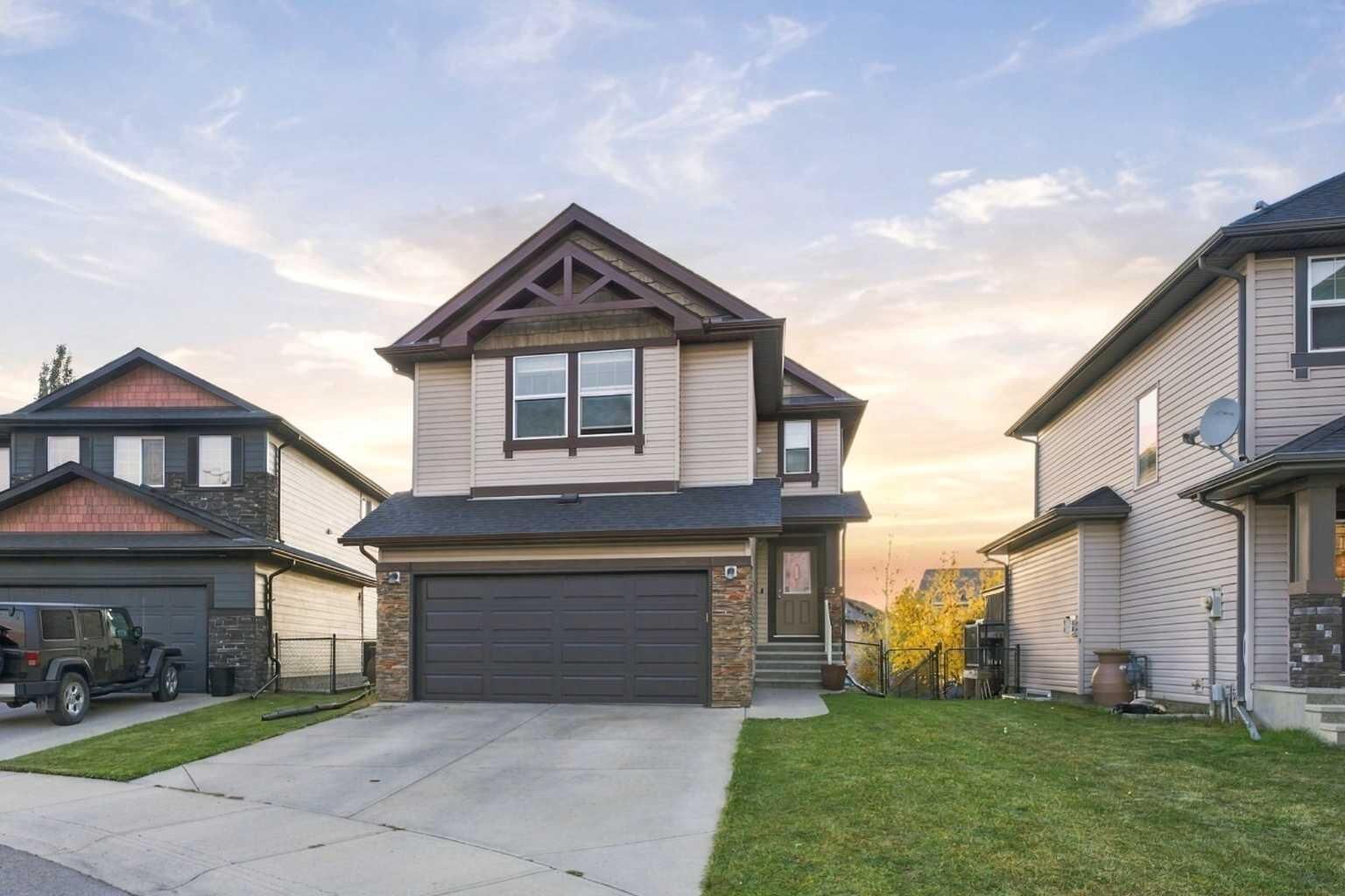 Property Photo:  113 Drake Landing Heath  AB T1S 0G8 