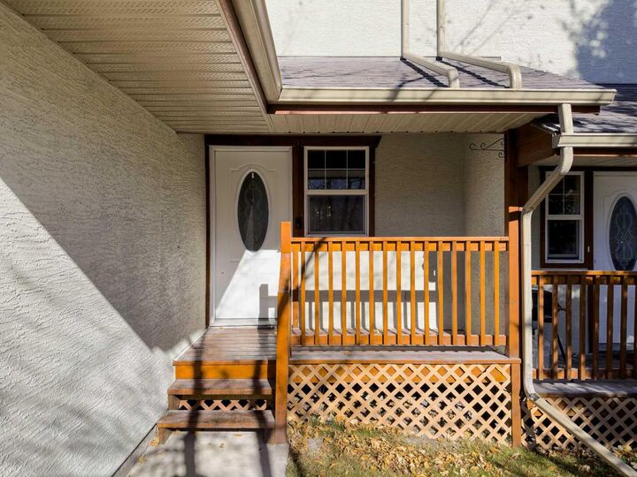 Property Photo:  36 Windridge Road 13  AB T0L 2C0 