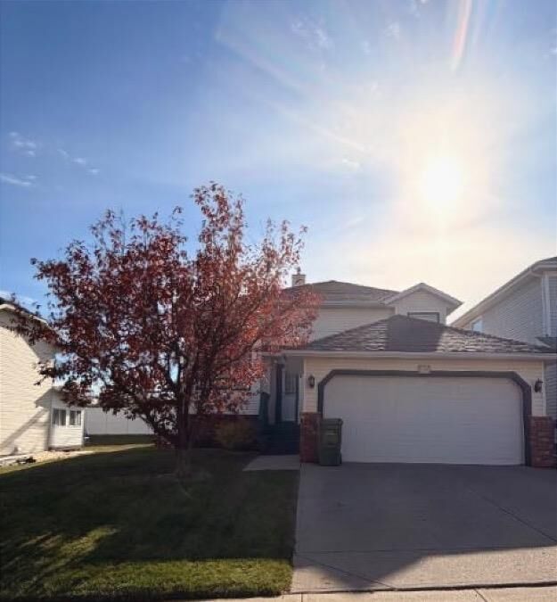 Property Photo:  184 Hidden Circle NW  AB T3A 5G8 