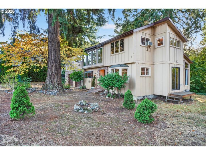 Property Photo: 14005 SE Rupert Dr OR 97267