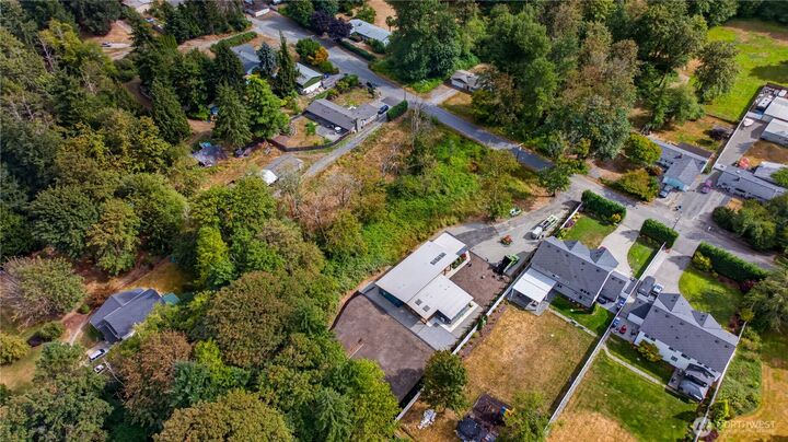 Property Photo:  17424 SE 142nd Street  WA 98059 