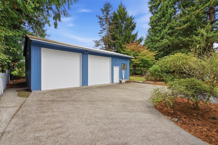 Property Photo: 22304 39th Avenue W WA 98043