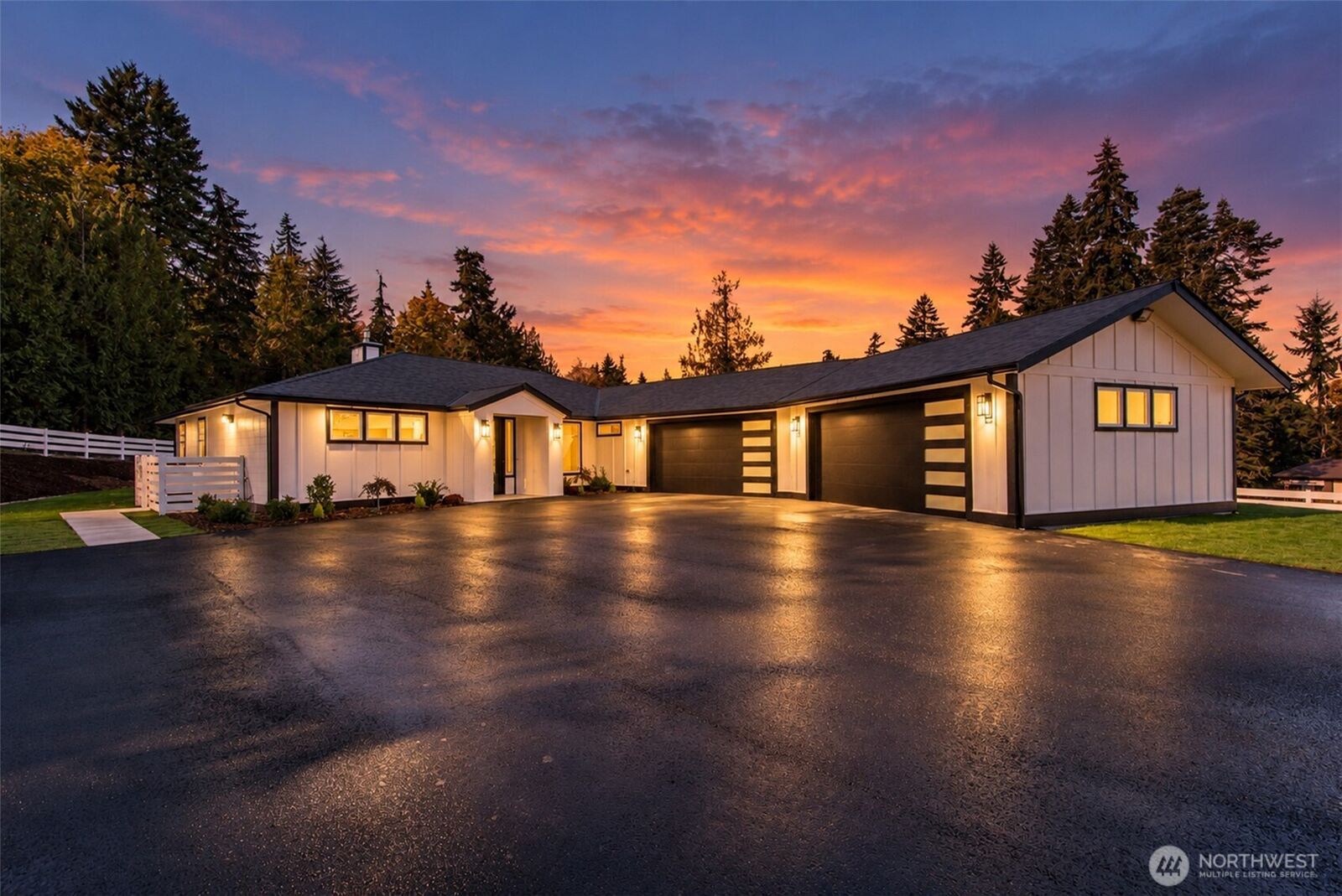 Property Photo: 154 Phillips Parkway WA 98362