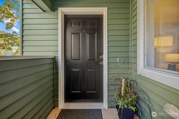 Property Photo: 317 27th Avenue E WA 98112