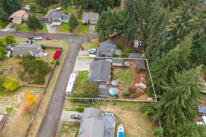 Property Photo:  22802  34th Avenue E  WA 98387 