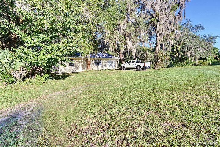 Property Photo:  7110 S Florida Avenue  FL 34436 