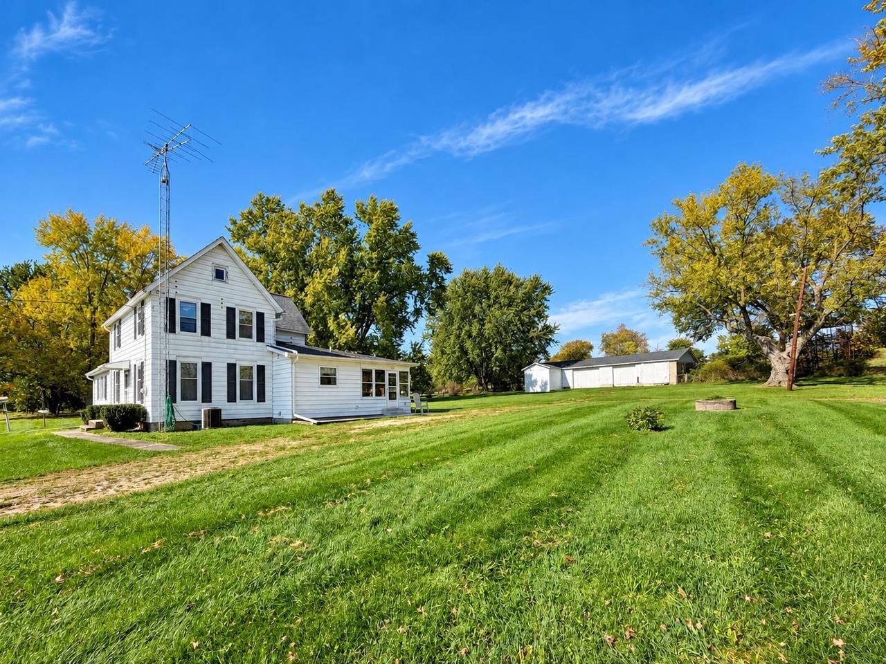 Property Photo:  8223 E Creek Road  WI 53546 