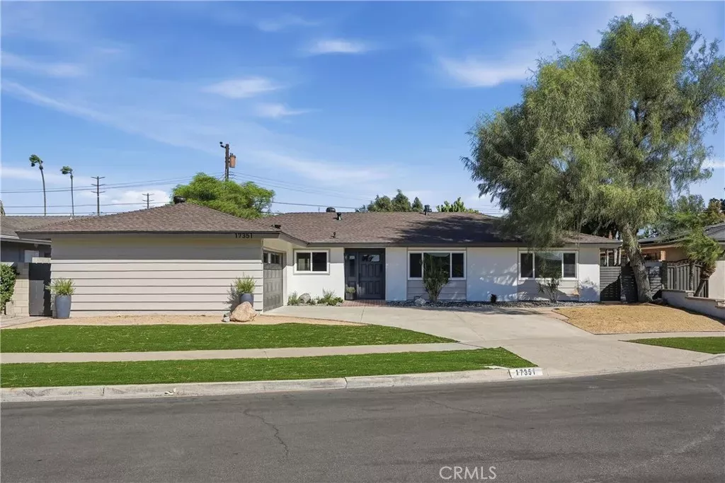 Property Photo:  17351 La Collette Pl  CA 92886 