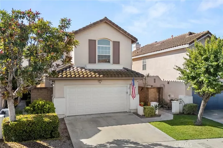 Property Photo:  1124 Davis  CA 92870 