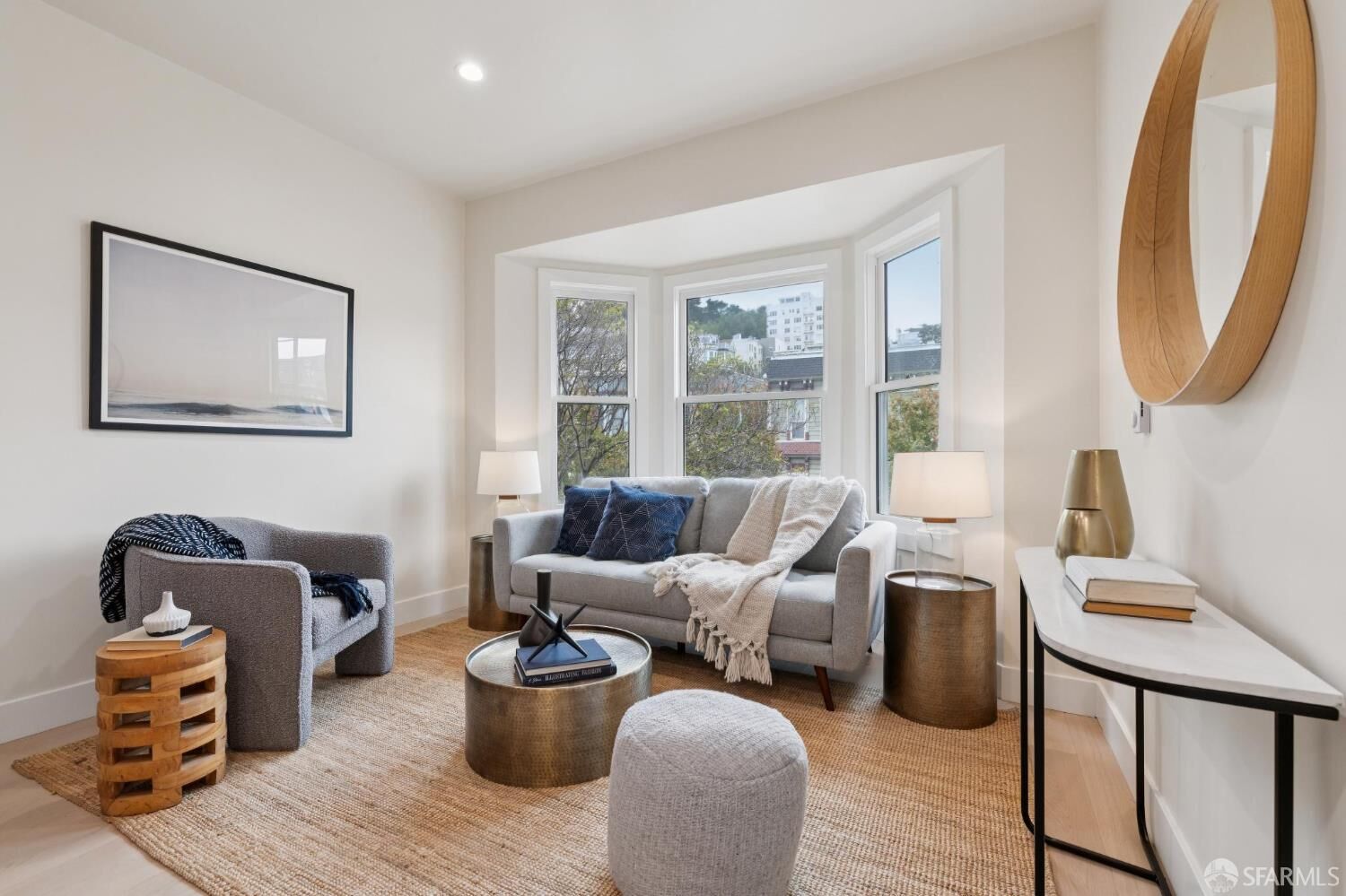 Property Photo:  242 Divisadero Street 3  CA 94117 