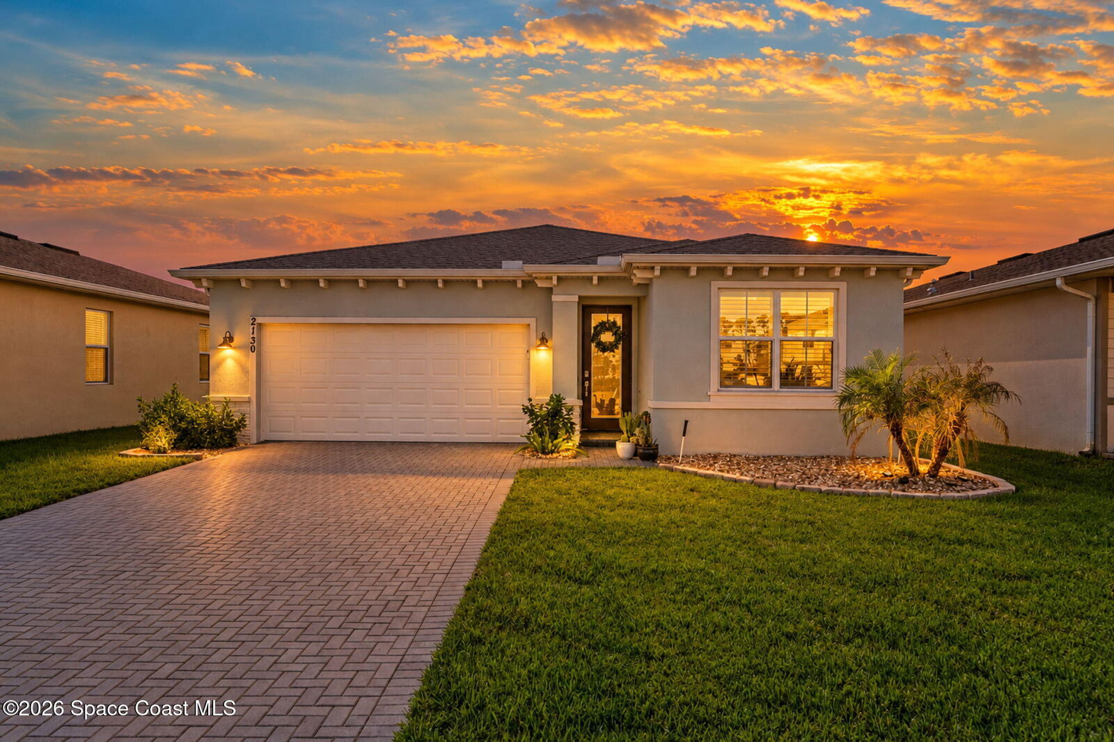 Property Photo: 2130 Imperia Court NW FL 32907