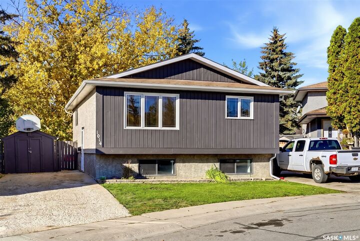 Property Photo:  1014 Mawson Bay  SK S4X 2P6 