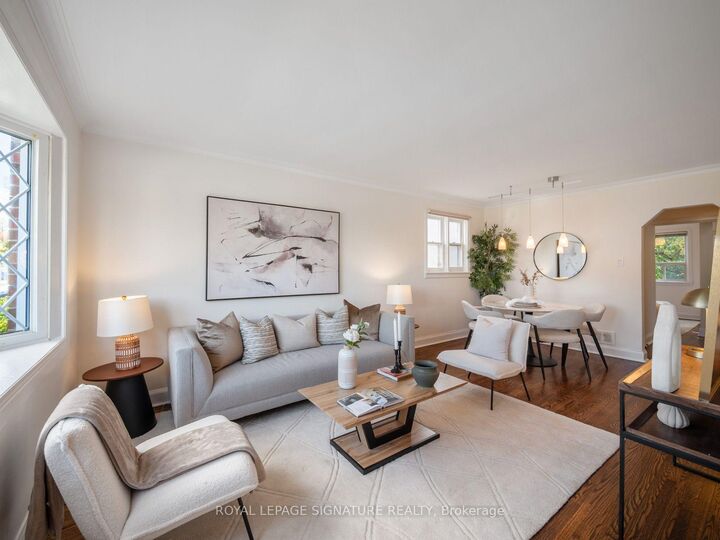 Property Photo:  57 Yardley Avenue  ON M4B 2A9 