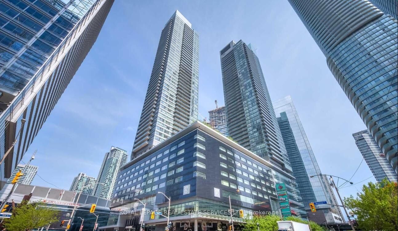 Property Photo:  55 Bremner Boulevard 2310  ON M5J 0A6 