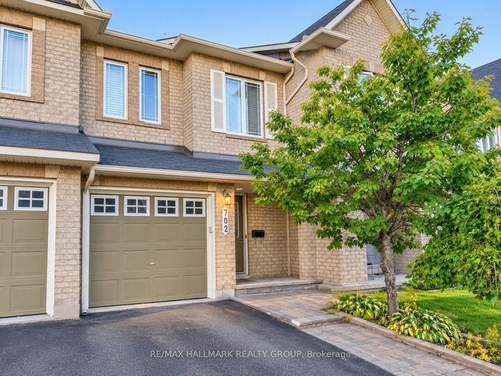 Property Photo:  702 Whaley Ridge  ON K4A 0P9 