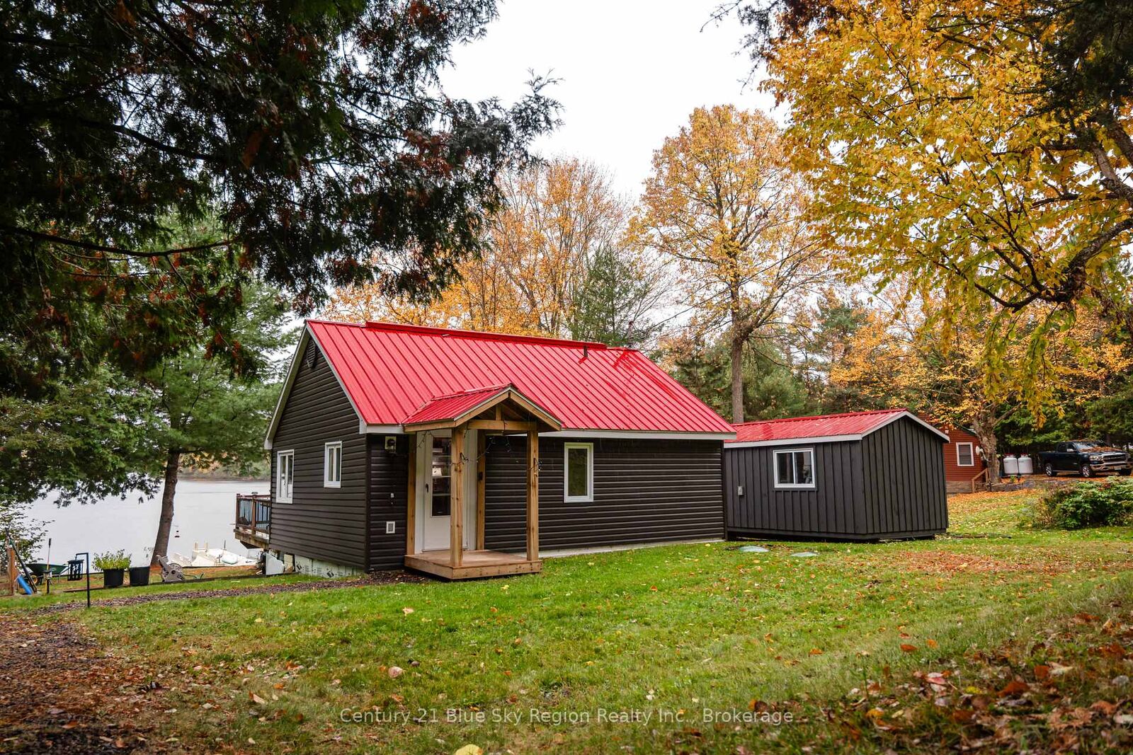 Property Photo:  2261 Peninsula Road  ON P1B 8G4 
