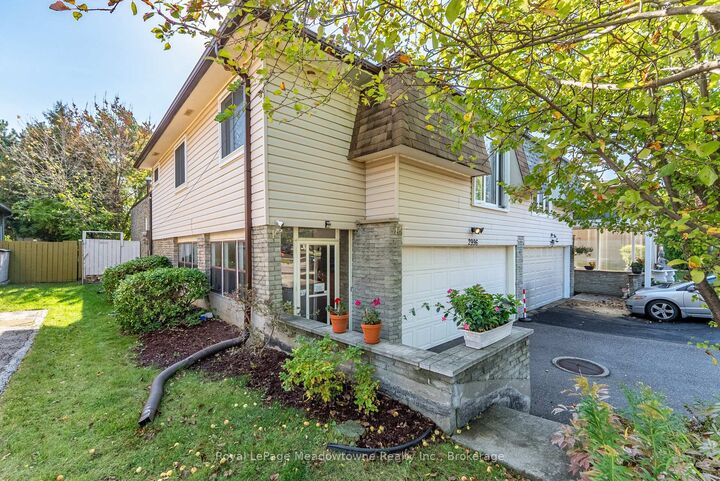 Property Photo:  2996 Windjammer Road  ON L5L 1S7 