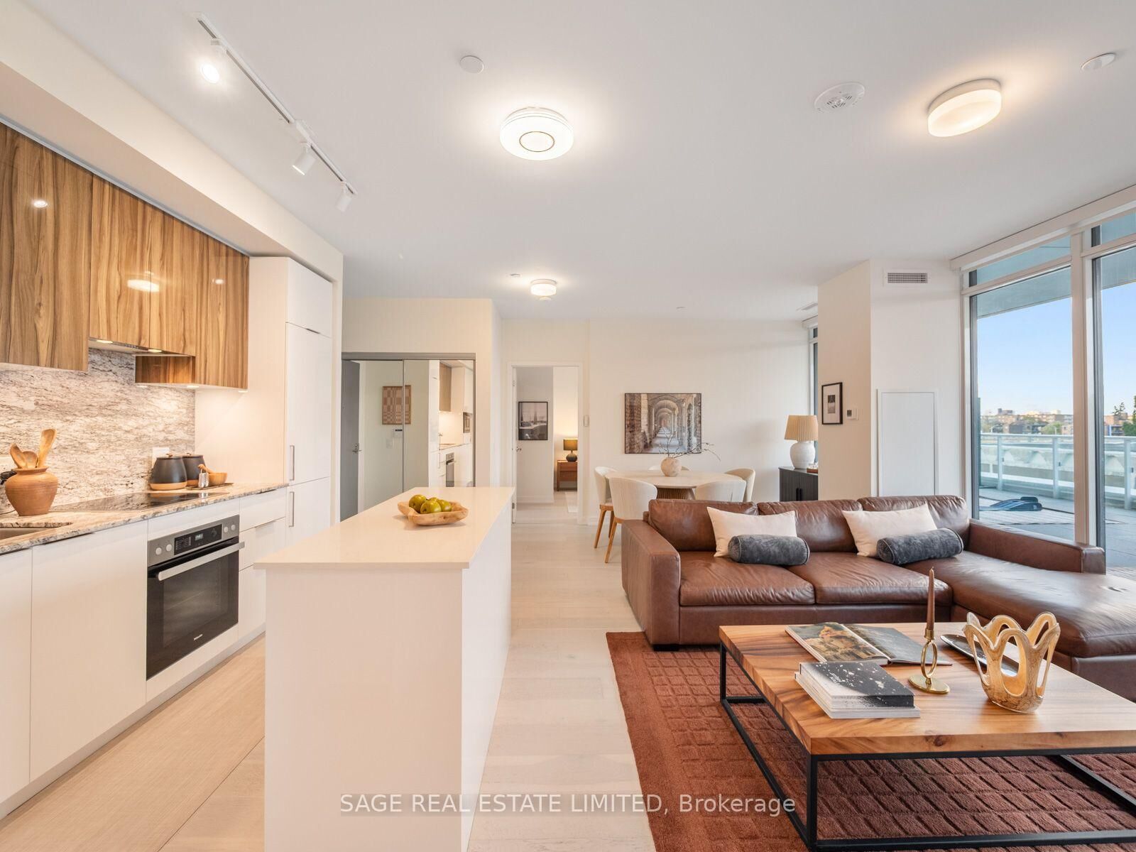 Property Photo: 50 O'Neill Road 210 ON M3C 0R1