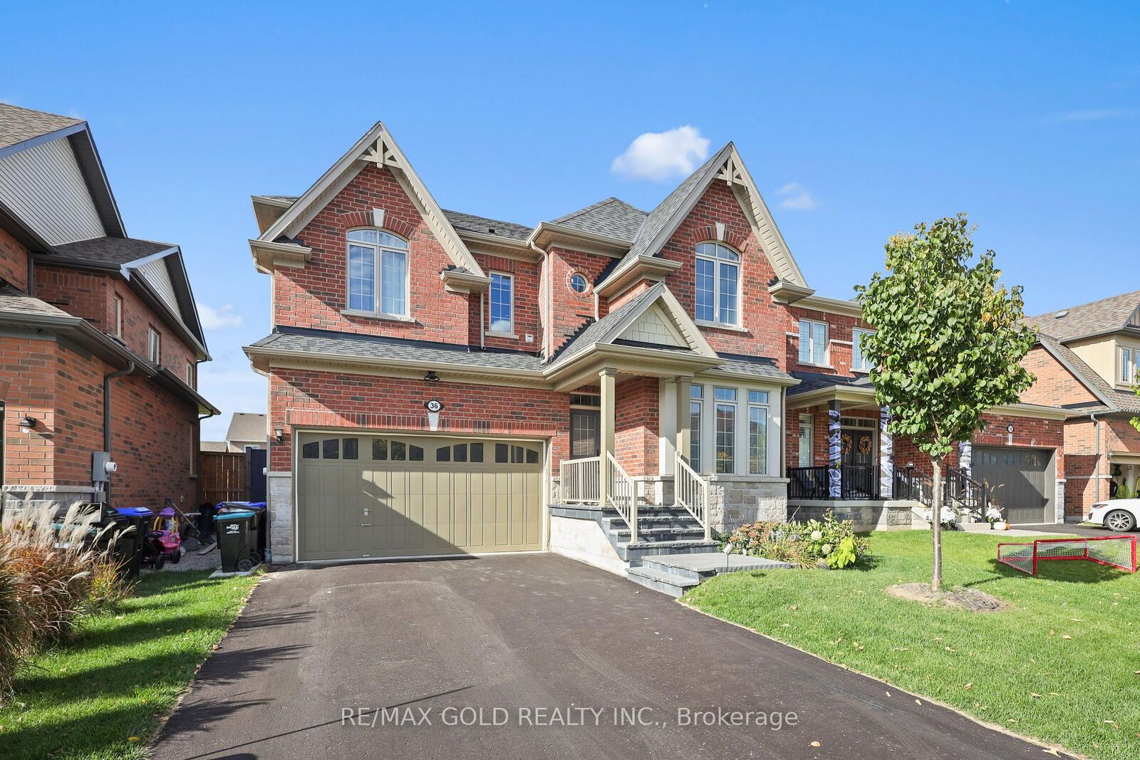 Property Photo:  36 Samuel Crescent  ON L9X 2A4 