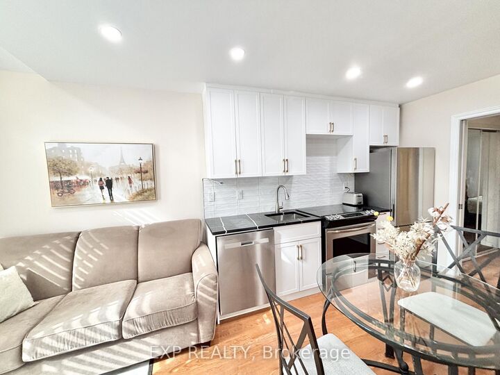 Property Photo:  1428 Talcy Crescent B  ON K4A 3C6 