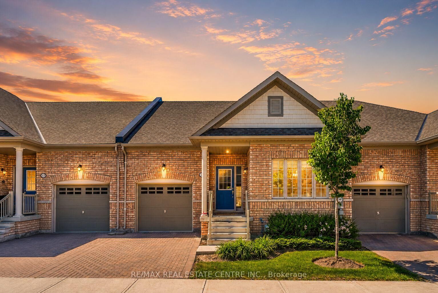 Property Photo:  11 Overlea Drive  ON L6R 4B5 