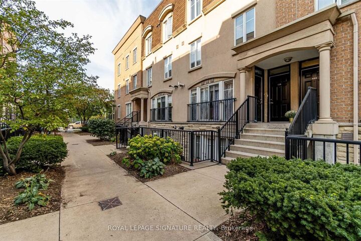 Property Photo:  34 Western Battery Road 434  ON M6K 3N9 