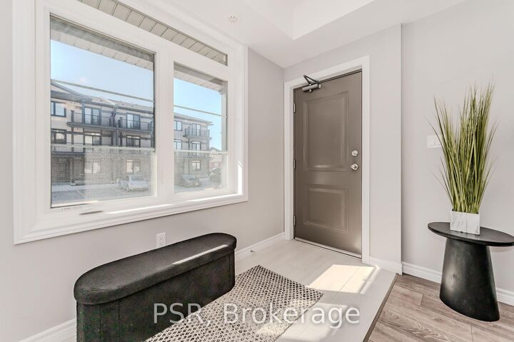 Property Photo:  53 Allegro Common 7  ON N3C 1A5 