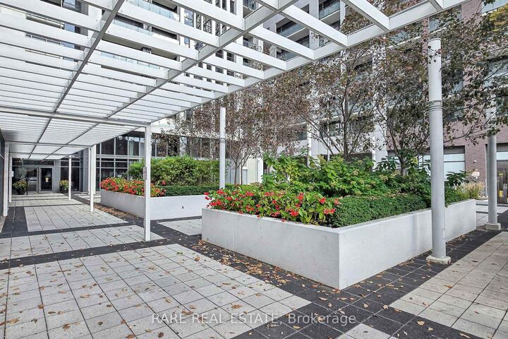 Property Photo:  400 Adelaide Street E 512  ON M5A 4S3 