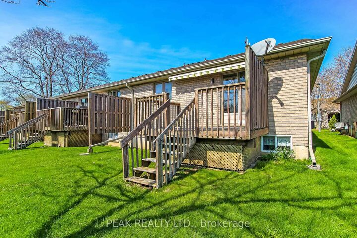 Property Photo:  19 Hanlon Place 15  ON N3L 4E7 
