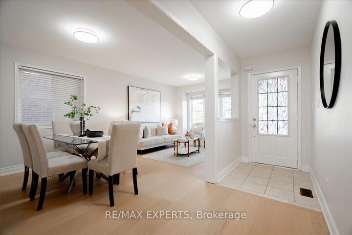 Property Photo:  147 Armstrong Crescent  ON L3Z 0L3 