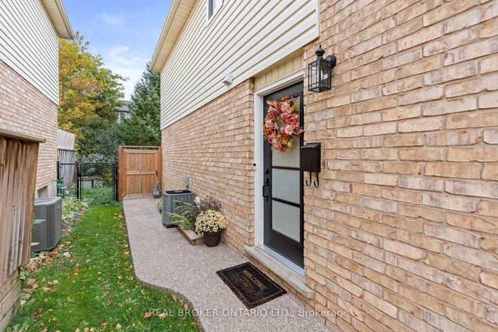 Property Photo:  56 Danville Avenue  ON L7J 2W2 