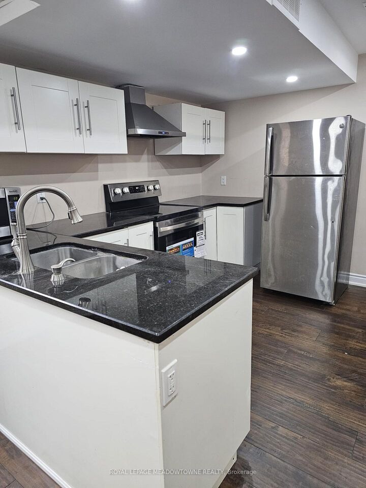Property Photo:  381 Baylis Court Basement  ON L9T 0T2 