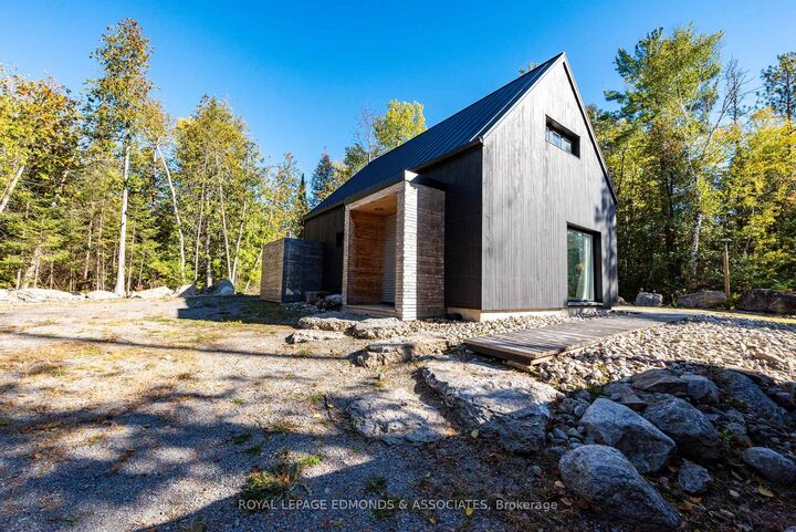 Property Photo:  1082 Rapid Road  ON K0J 2L0 