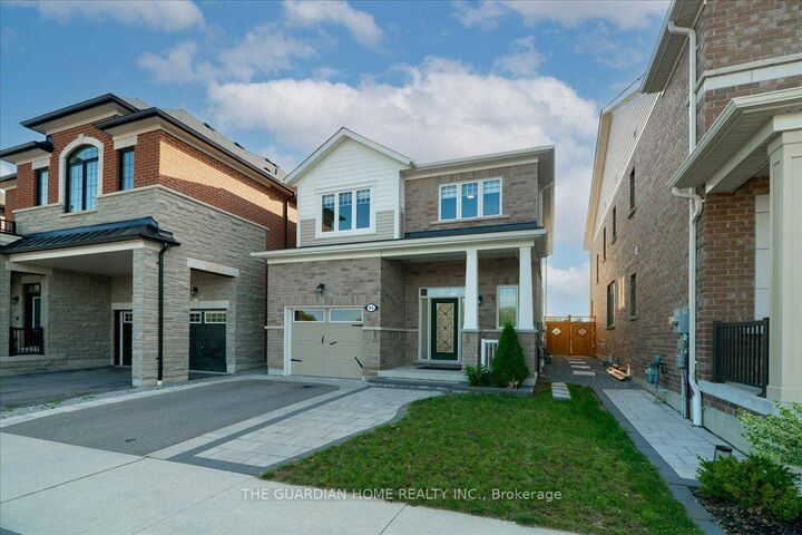 Property Photo:  45 Barkerville Drive  ON L1P 0M4 