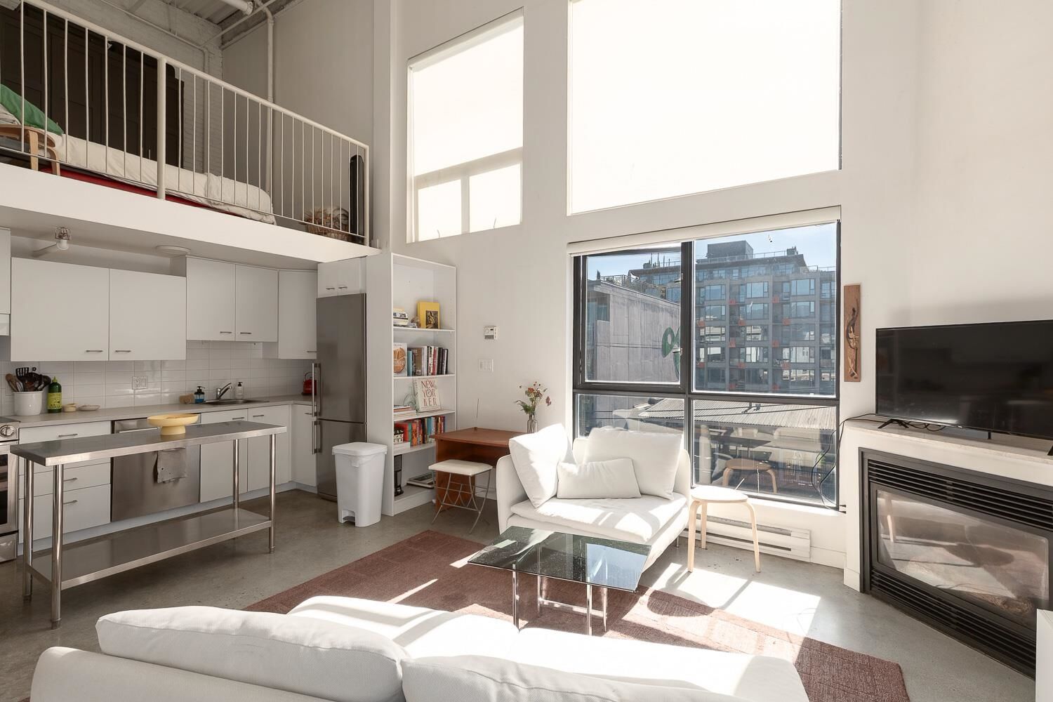 Property Photo:  234 E 5th Avenue 404  BC V5T 1H3 