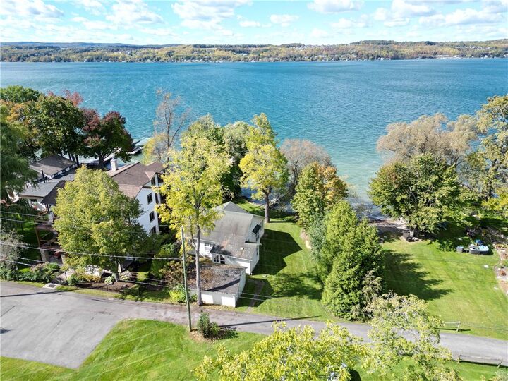 Property Photo:  4102 Torrey Bch  NY 14424 