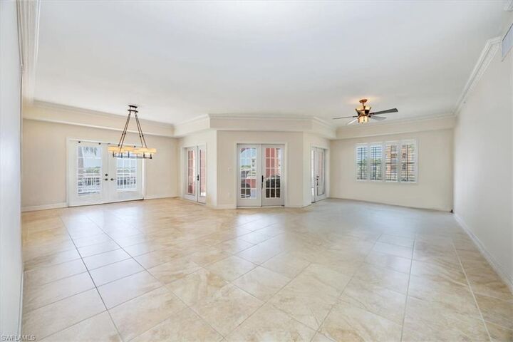 Property Photo:  451 Bayfront Pl 5207  FL 34102 