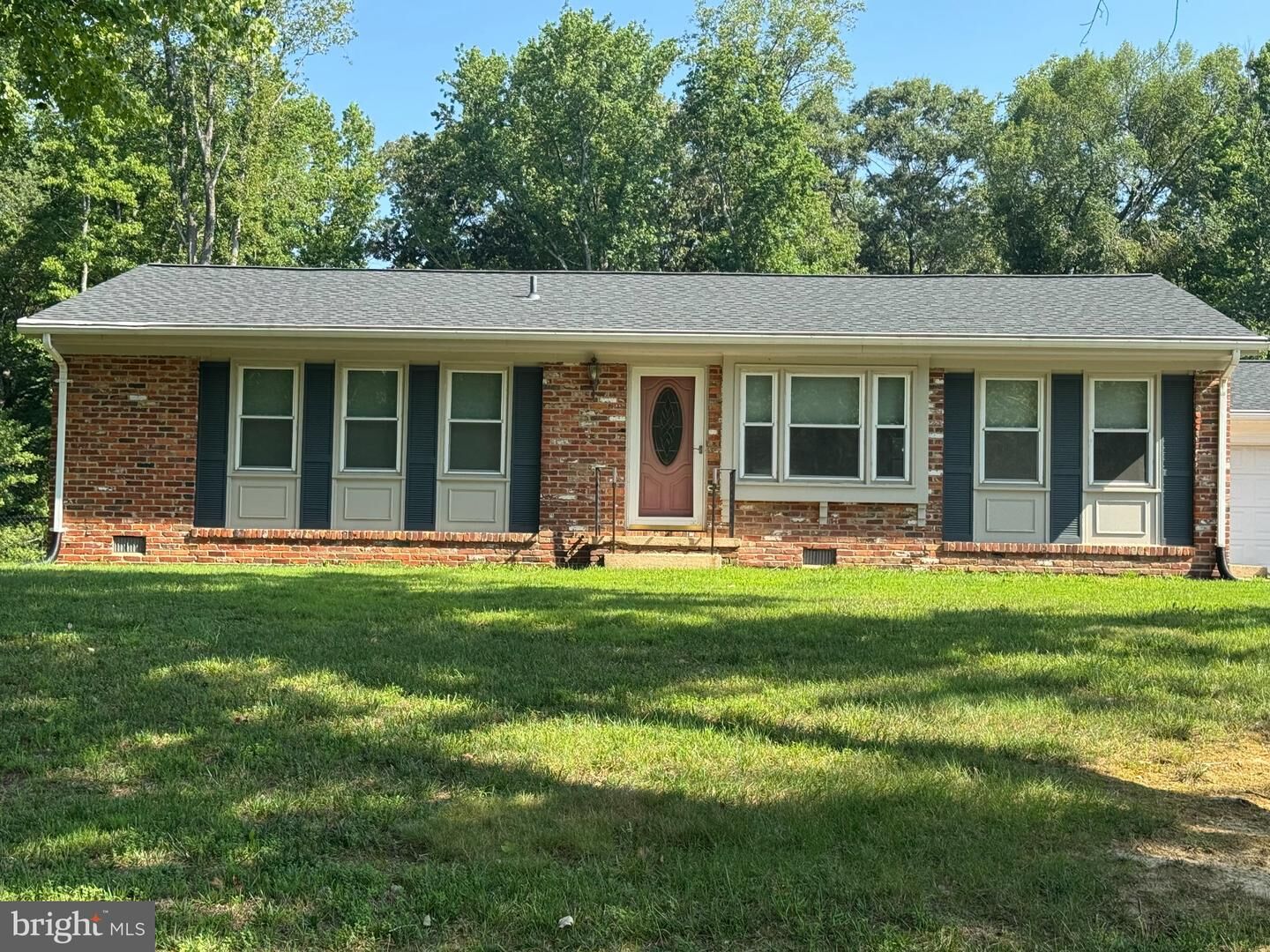 Property Photo: 7445 Robin Road MD 20646