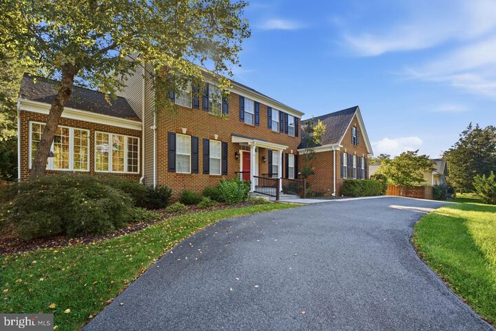 Property Photo:  3905 Colonial Avenue  VA 22309 