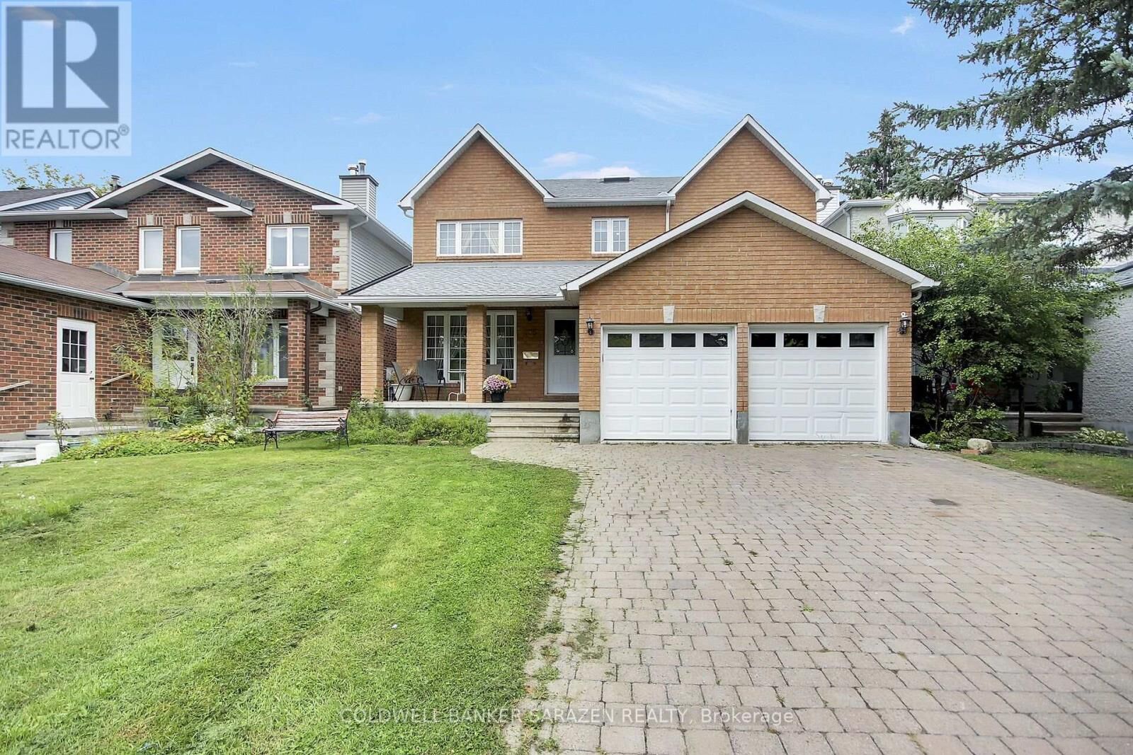 Property Photo:  185 Twyford Street  ON K1V 0V8 