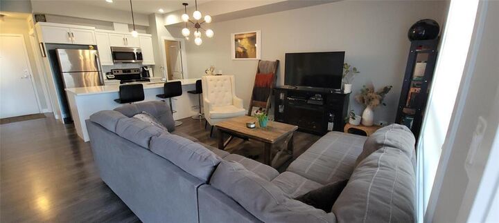 Photo de la propriété:  70 Shady Shores Drive East  MB R2J 3T7 