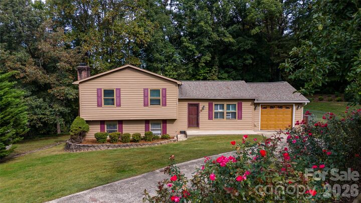 Property Photo:  113 Quail Drive  NC 28655 
