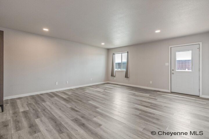 Property Photo:  4521 Bobolink Ln 310A  WY 82070 