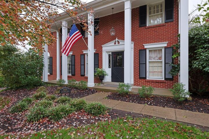 Property Photo: 6431 Pepperell Lane OH 45236